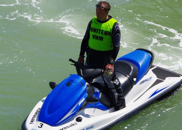  Discover jetski without a license 